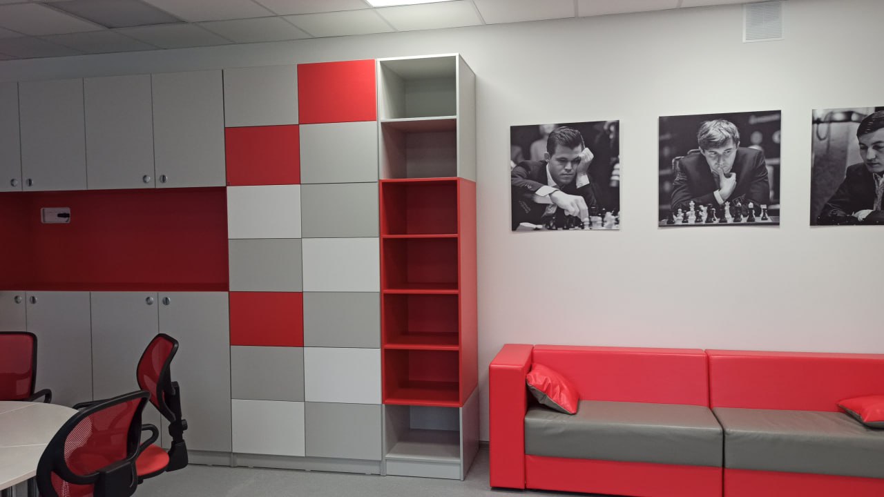 Школа №32 — модульные шкафы и мягкая мебель